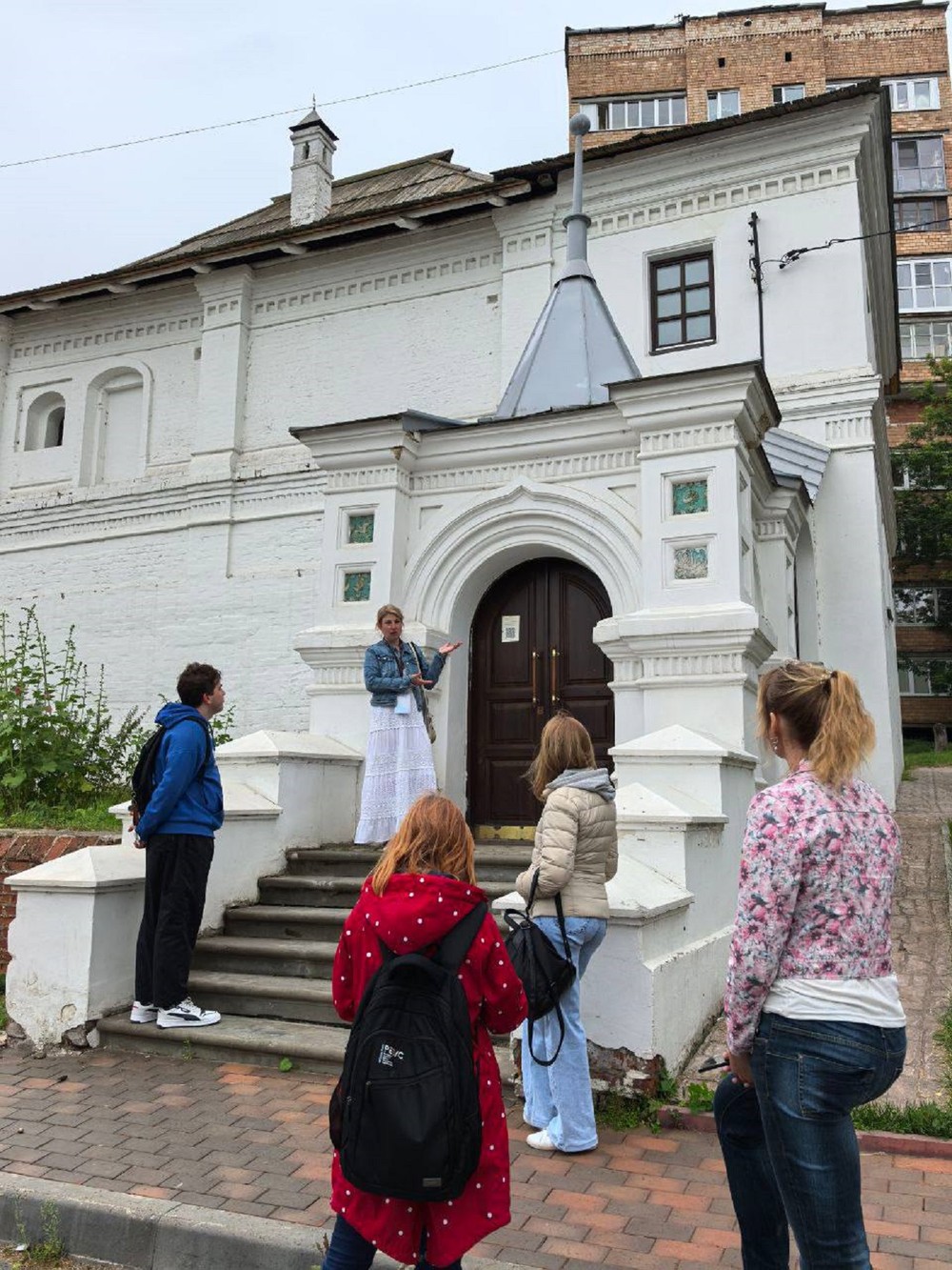 Каменные палаты и купеческие особняки Започаинья — с краеведом — фото 3