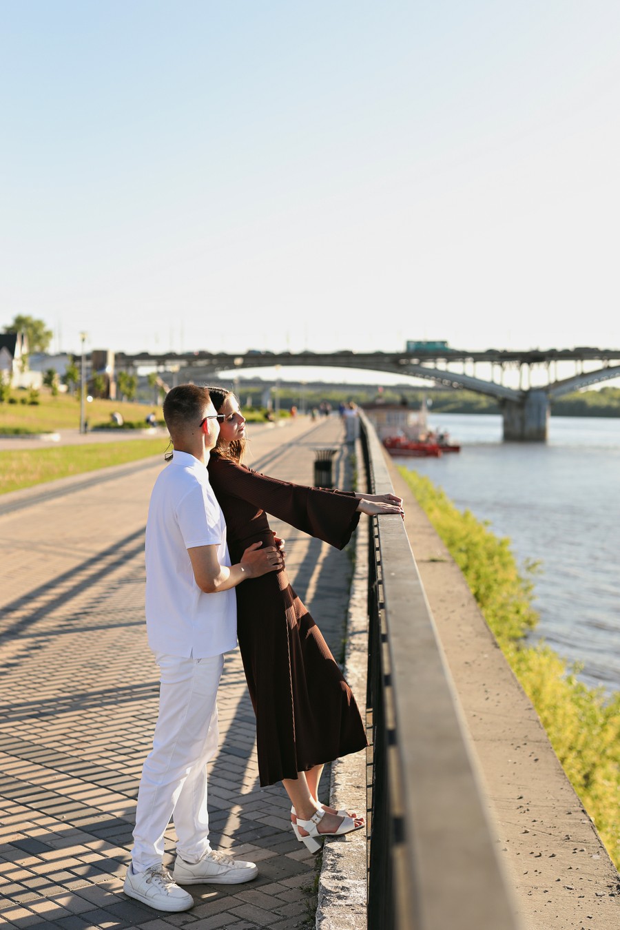 Фотопрогулка по городу: панорама Стрелки и тайны Рождественской — фото 10