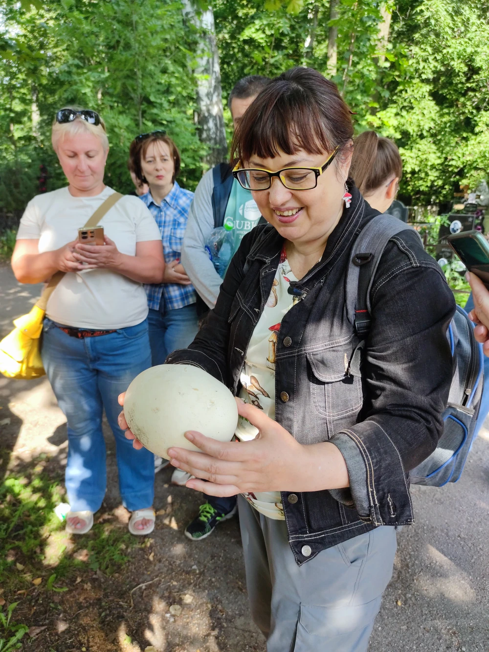 Грибы и гробы: по старинному кладбищу Нижнего Новгорода с микологом — фото 4